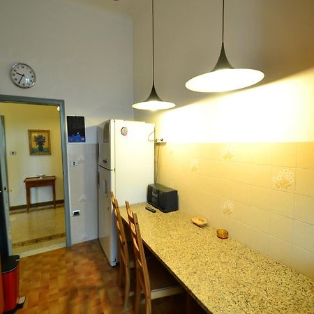 Lovely Holiday Home In Montefiridolfi With Hill View Esterno foto